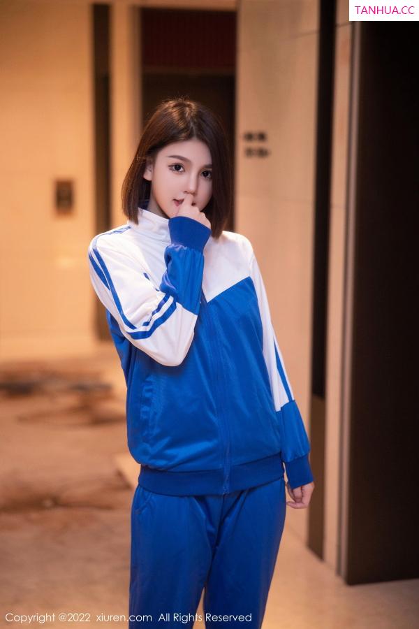   [XiuRen]高清写真图 2022.10.27 No.5766 美羊羊 情趣内衣第4张图片